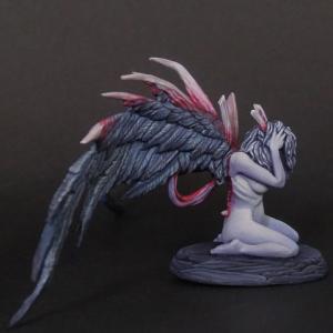 Broken Wings - Female Ange